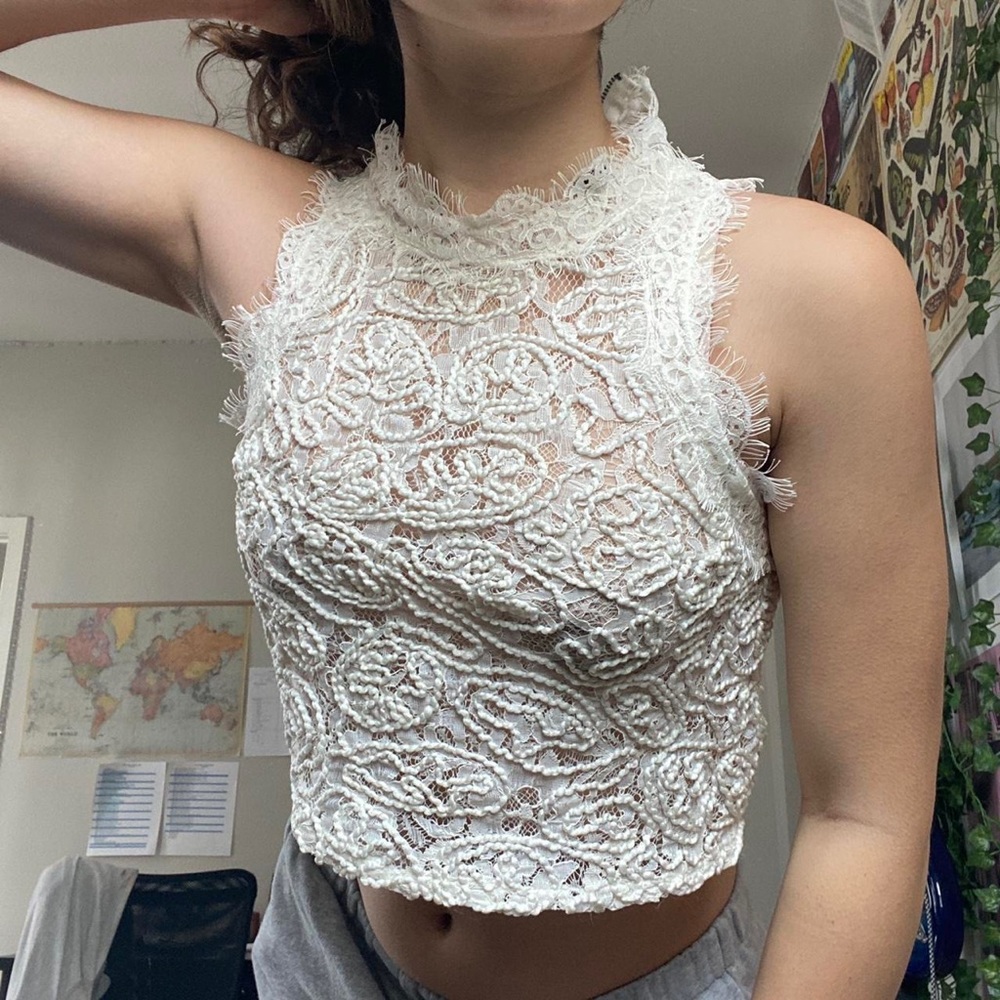white lace top from zara!!